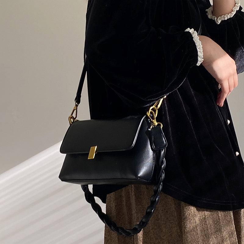 2022 French Elegance Designer Shoulder Bag